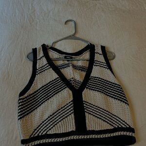 Express Black and Cream Knit